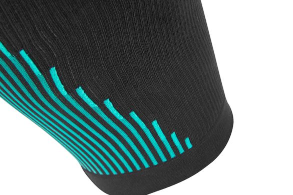 Компресійні рукава до стегна Reebok Knitted Compression Thigh Sleeve чорний Уні M 885652013161 фото