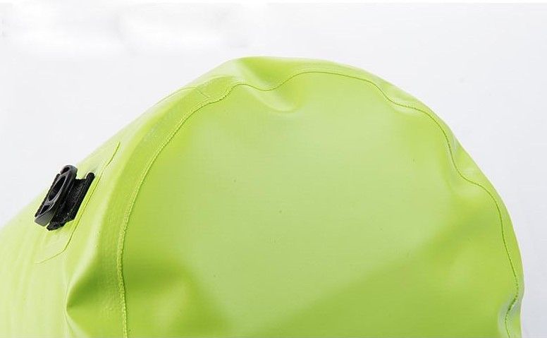 Водонепроникний мішок з ремінцем Naturehike 20 л салатовий FS15M020-J