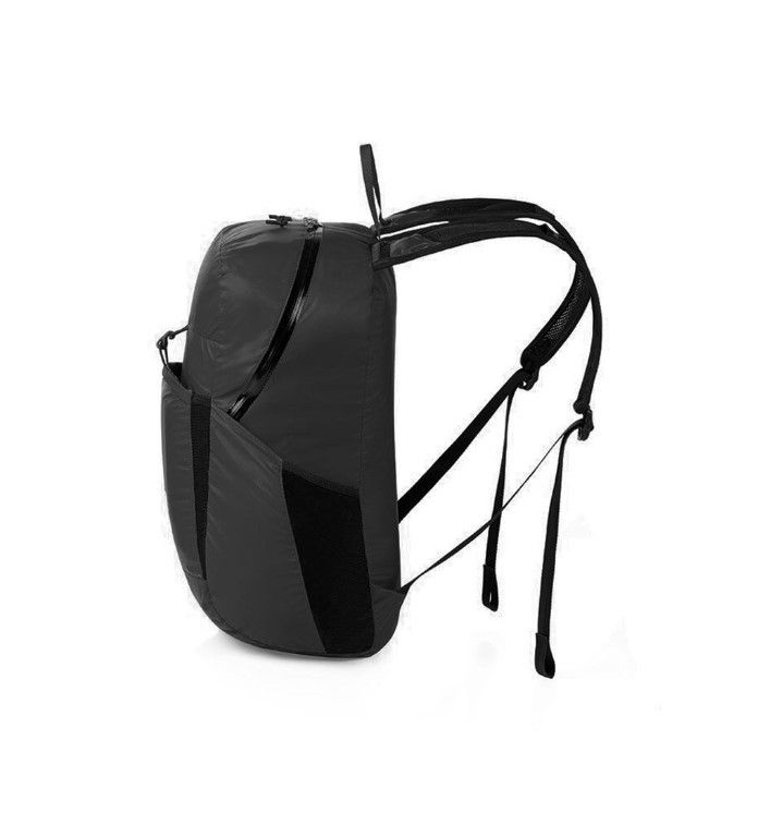 Складний рюкзак Naturehike Ultralight 22 л чорній NH17A017-B