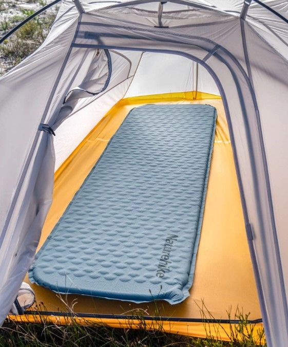 Килимок самонадувний Naturehike синій CNK2300DZ013