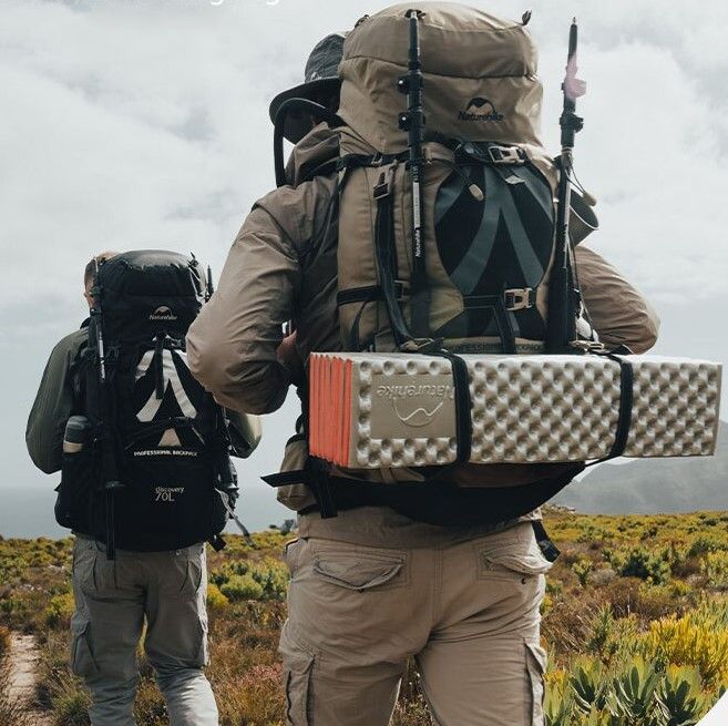 Рюкзак туристичний Naturehike 70 + 5 л світло-коричневий NH70B070-B