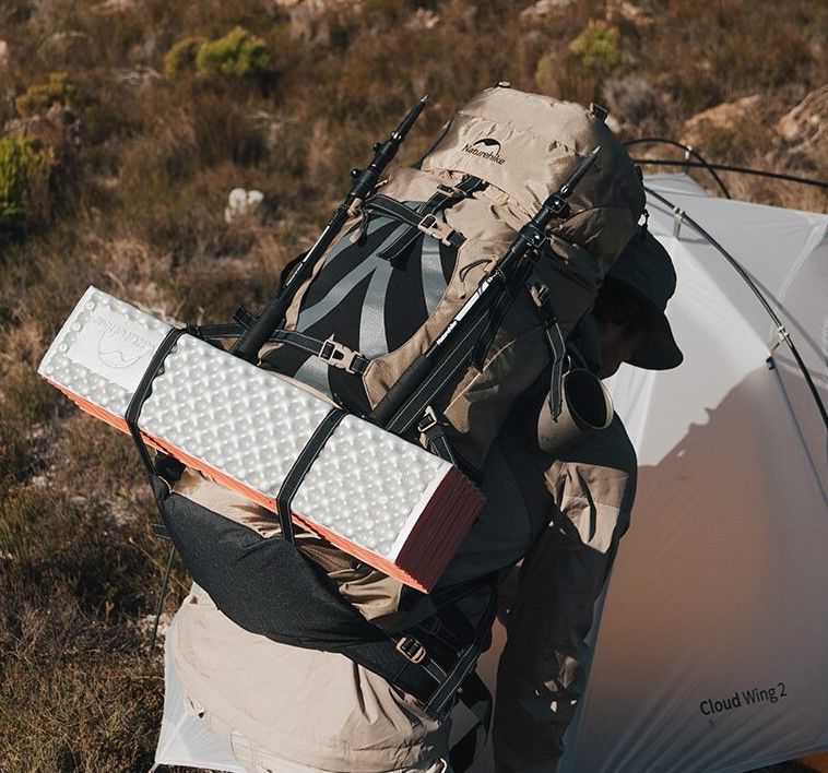 Рюкзак туристичний Naturehike 70 + 5 л світло-коричневий NH70B070-B