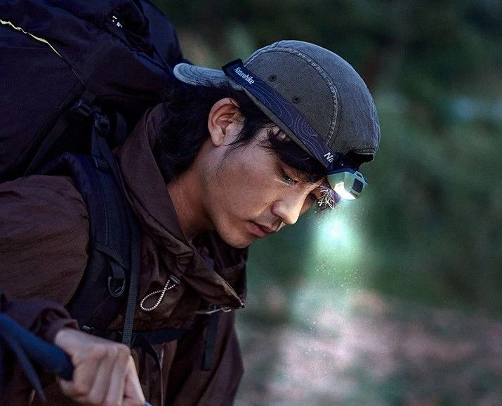 Ліхтар налобний Naturehike зелений CNK2300DQ020