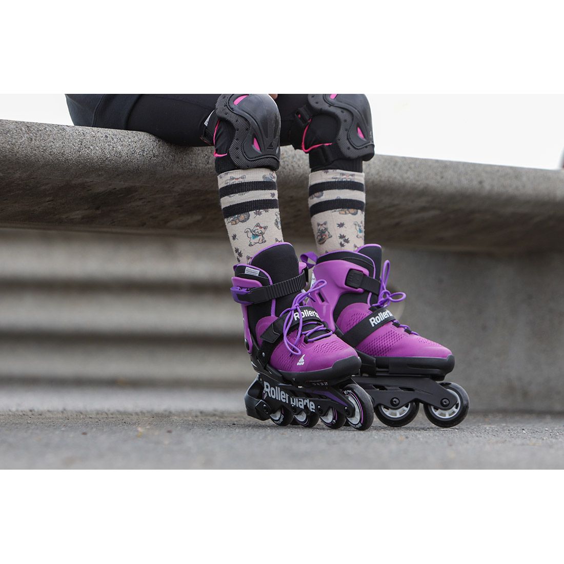 Rollerblade роликові ковзани Microblade 2024 black-white 28-32