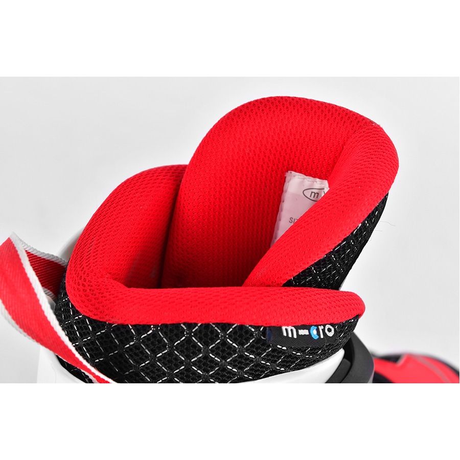 Micro ролики Majority red-black 23-26