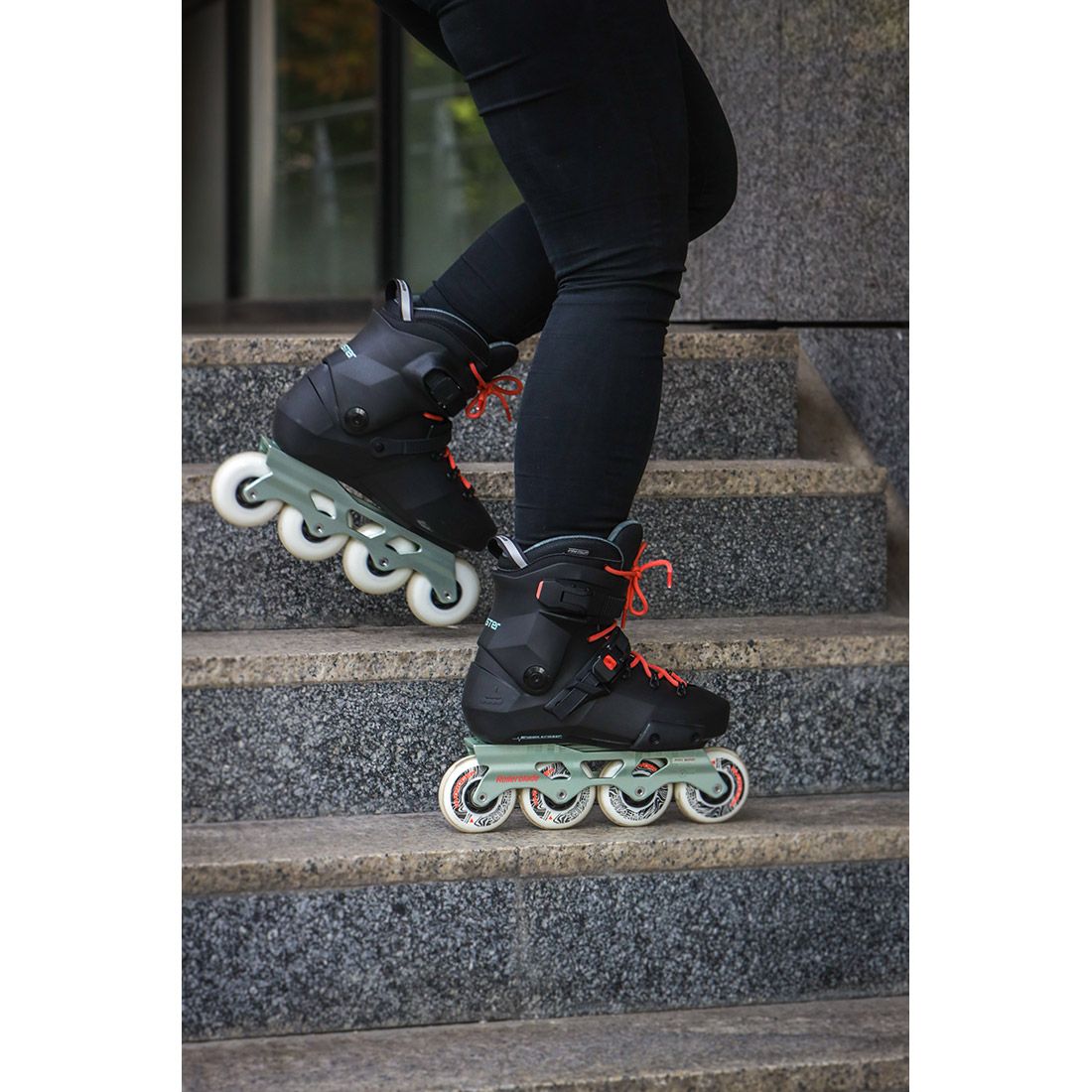Rollerblade ролики Twister XT W black-mint 230
